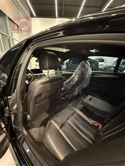 بی ئێم دەبڵیو سیریەس 5